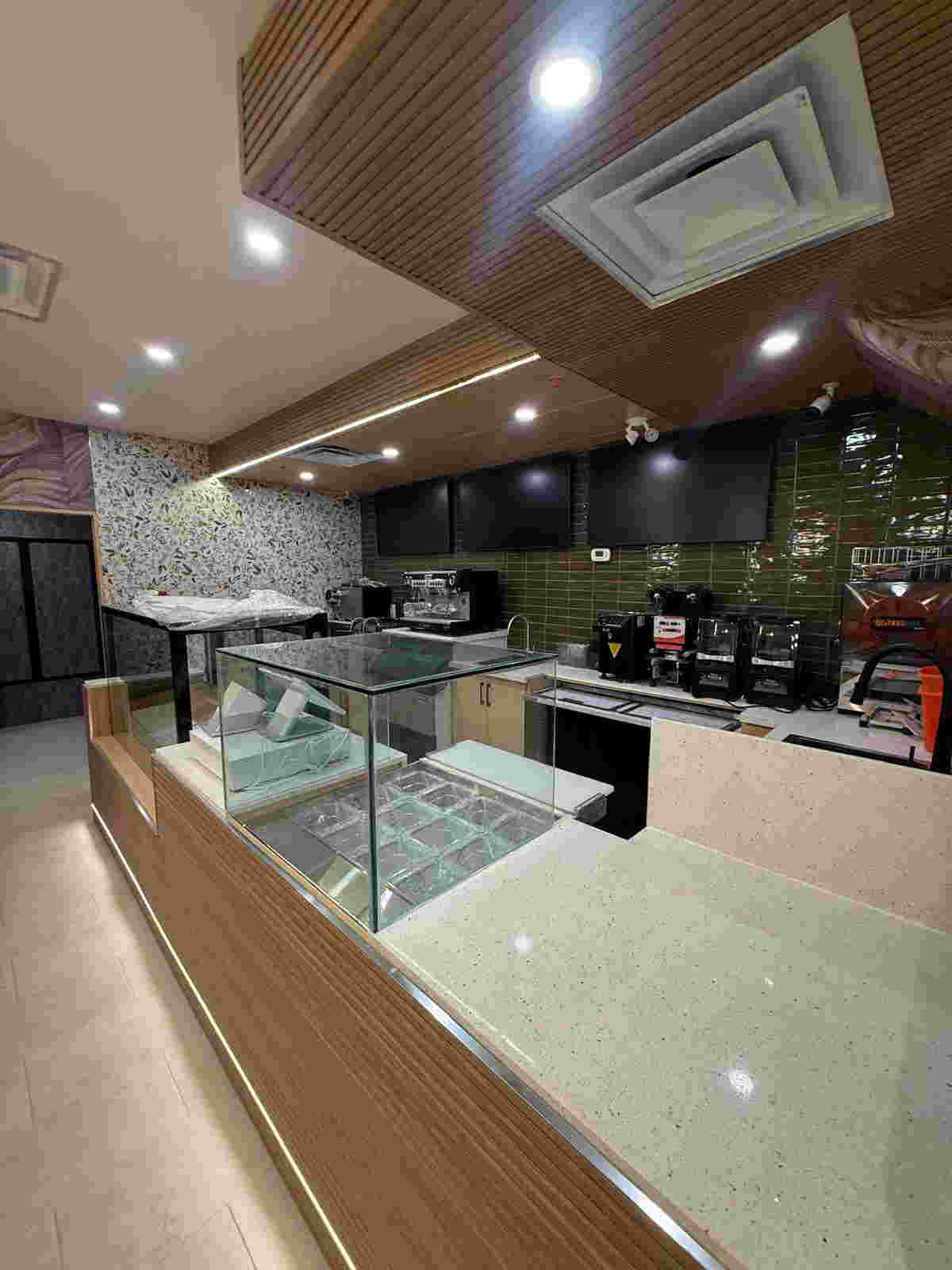 Zoya Cafe